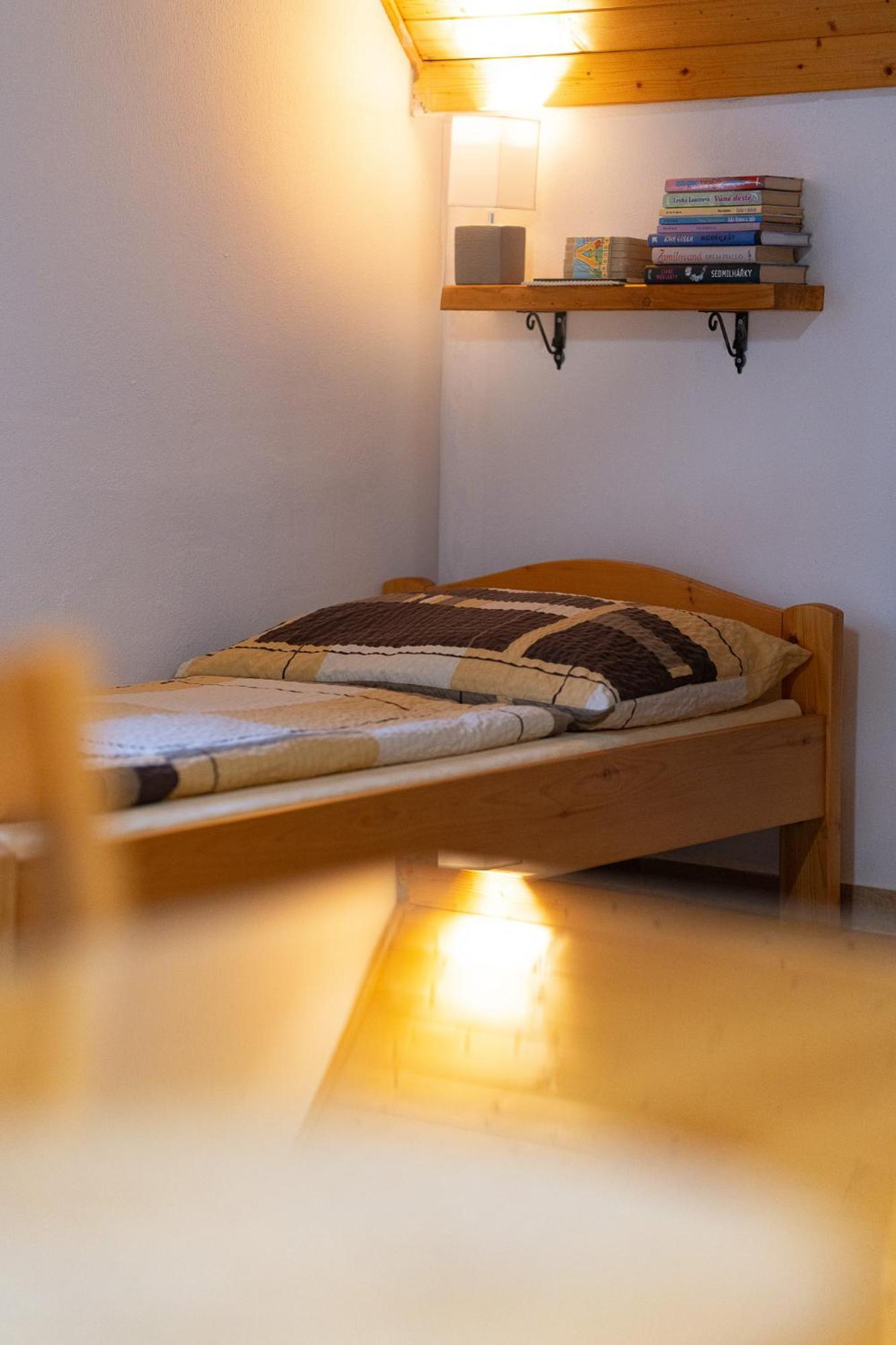 Sklipek Pod Stolovou Horou Apartment *